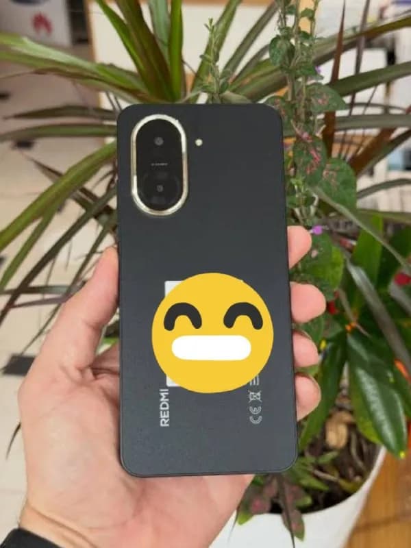 Redmi A5. Коробка, чек, гарантия 2 года, чехольчик, зарядка. Использовался меньше месяца для работы — Батуми — 170 ₾