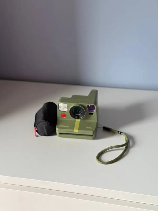 Polaroid now+ и Часы Casio G-Shock — Батуми — 100 ₾