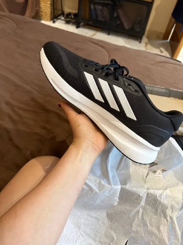 adidas маломерки 46 — 47 размер — Батуми — 90 $