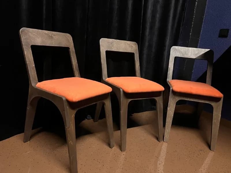 6 новых стульев — Батуми — 150 ₾