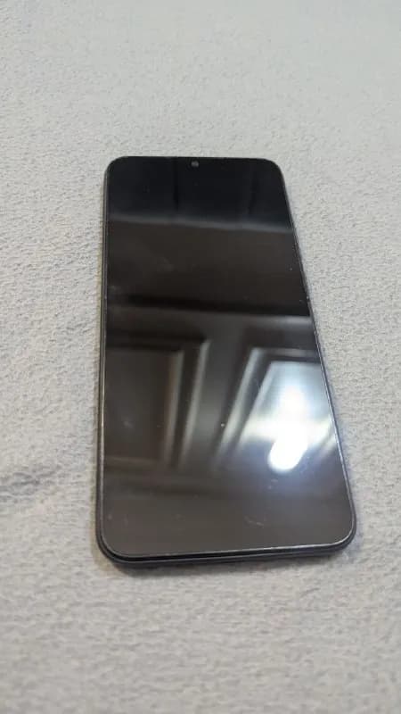 Redmi — 100 lari — Батуми — 100 ₾