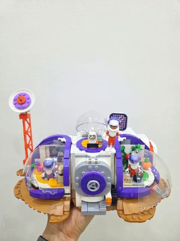 LEGO Friends Mars Space Base and Rocket — Батуми — 150 ₾