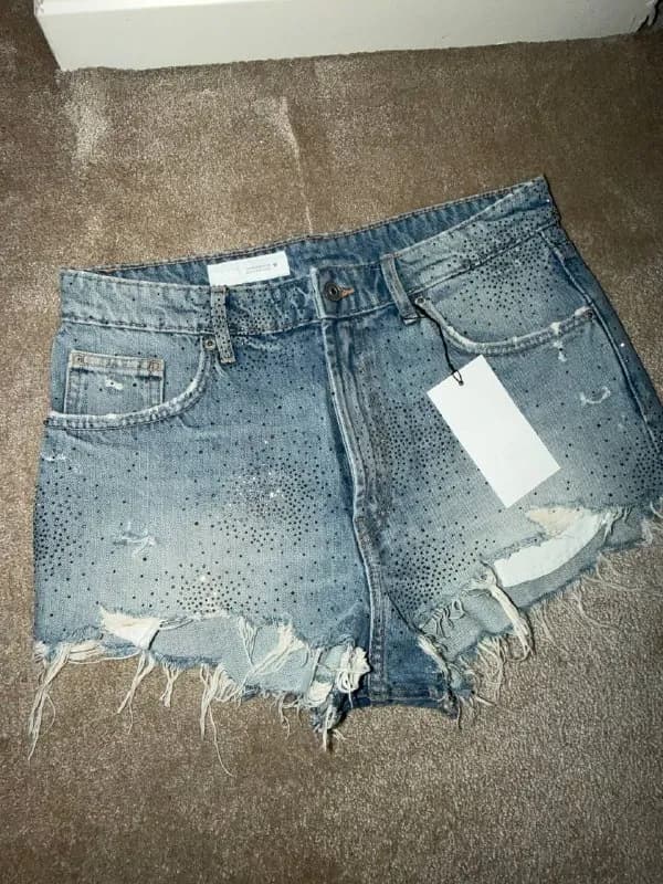 Zara новые размер 40 — Батуми — 29 €