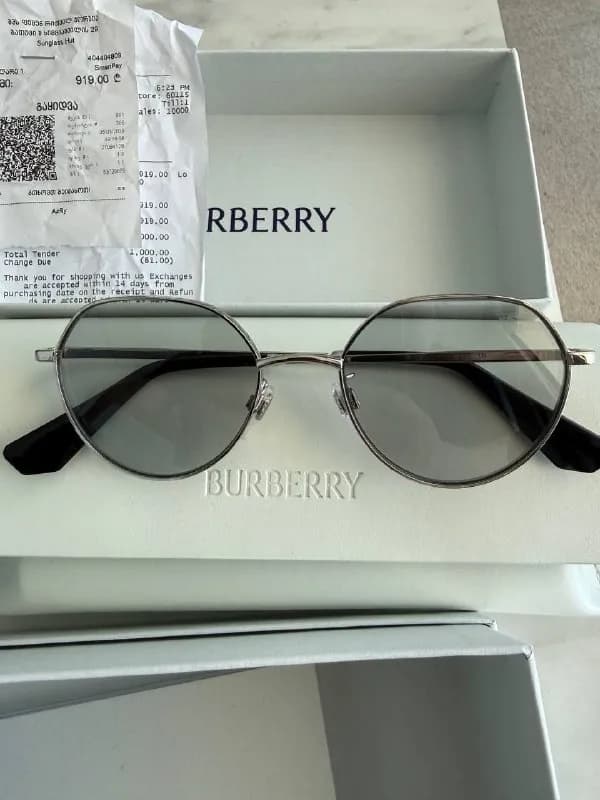 Новые очки Burberry унисекс — Батуми — 600 ₾