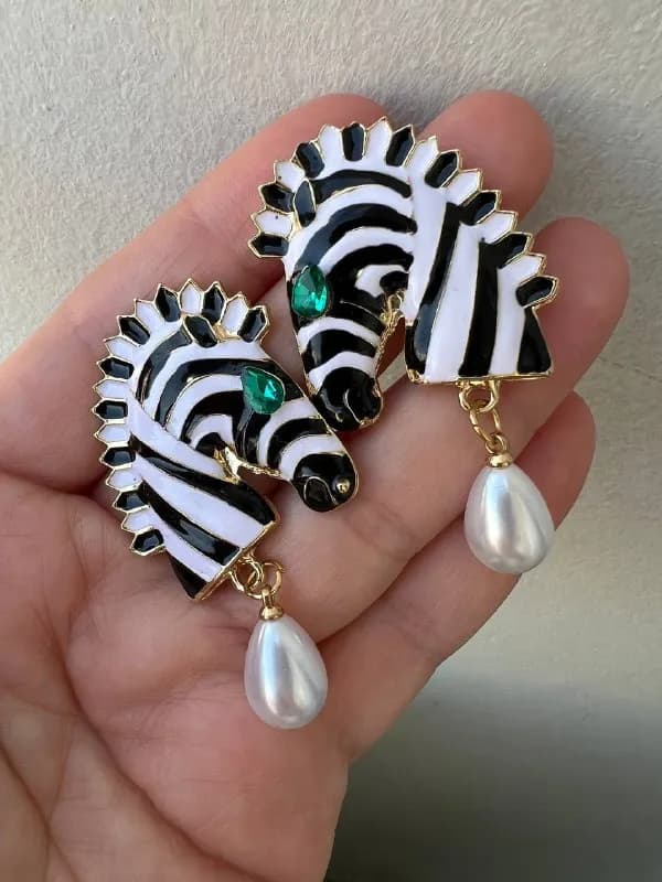 Зебровые серьги — Батуми — 7 ₾