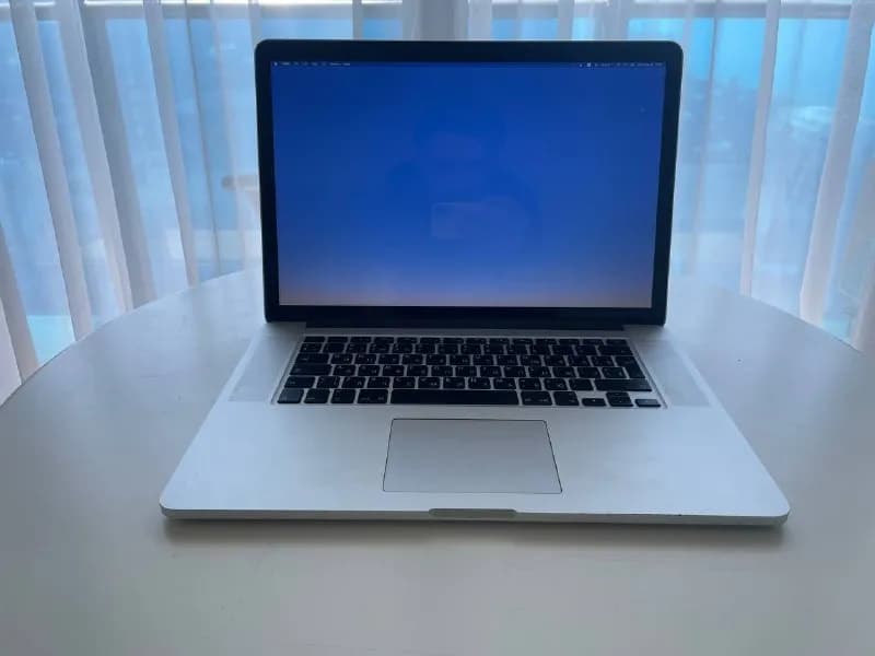 MacBook 15 mid 2015. — Батуми — 650 ₾