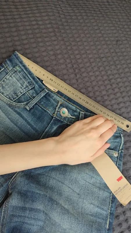 Levi’s оригинал, привезены из Америки, бирки есть, новые — Батуми — 90 ₾