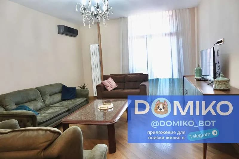 1+1, 8 этаж, 77 кв/м — Батуми — 750 $