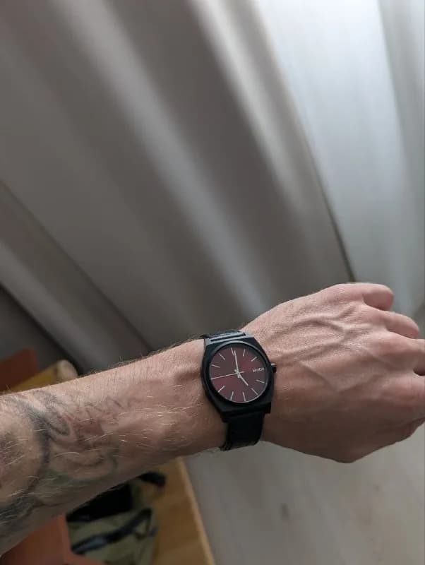 Наручные часы Nixon — Батуми — 80 ₾