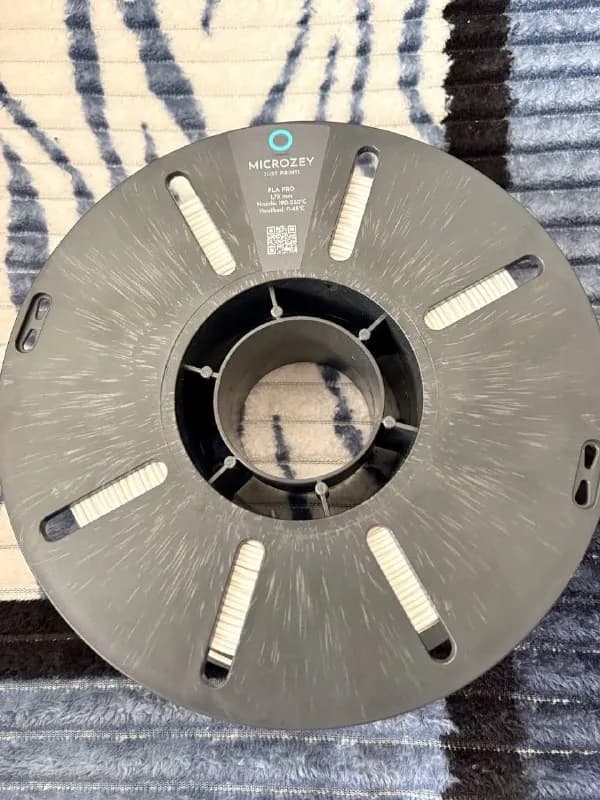 Филамент для 3D печати microzey PLA — Батуми — 50 ₾