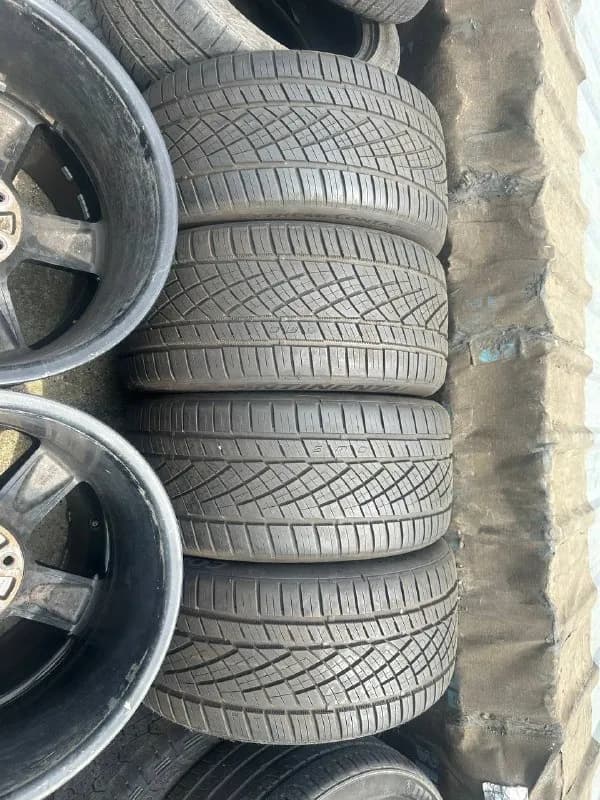 Комплект шин Continental extremecontact — Батуми — 1 100 ₾