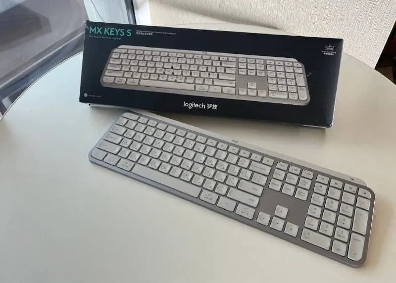 Logitech MX KEYS S — Батуми — 320 ₾
