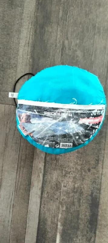 Decathlon Quechua 100 (3 человека) — 150 лари; — Батуми — 150 ₾