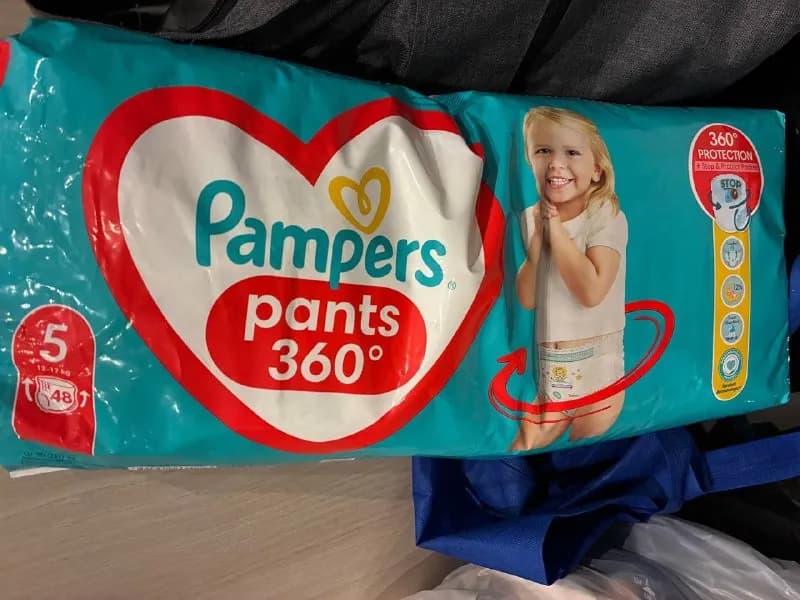 Pampers (памперсы трусики). Почти полная упаковка — 15 лари — Батуми — 15 ₾