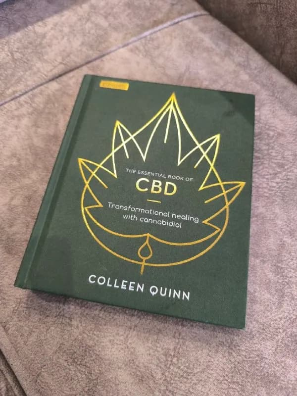 Книга по фитотерапии CBD — Батуми — 15 ₾