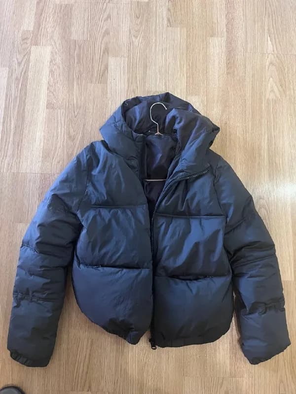 Куртки женские размер XS — Батуми — 50 ₾