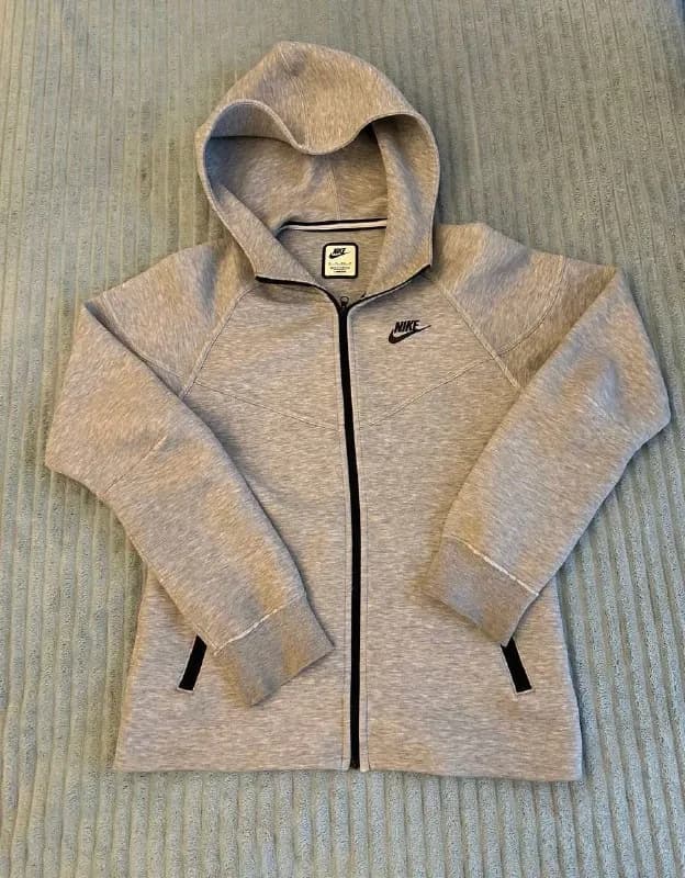 Nike Tech Fleece размер XS — Батуми — 125 ₾