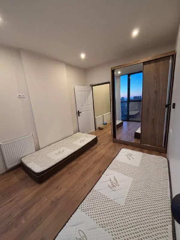 2 кровати и 2 матраса 90*200 — Батуми — 700 ₾
