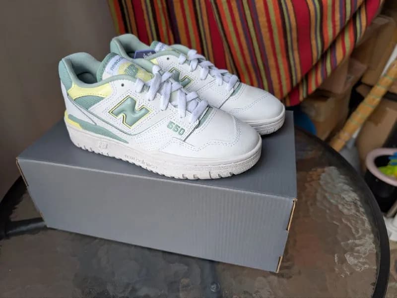 New Balance 550 — Батуми — 240 ₾