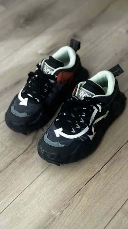 OFF WHITE ODSY 1000 — Батуми — 150 ₾