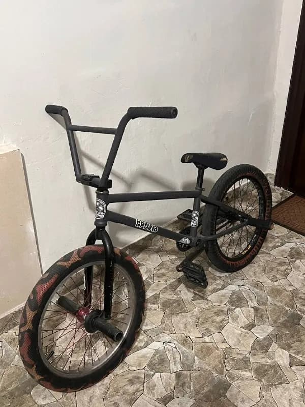 BMX — Батуми — 1 000 ₾