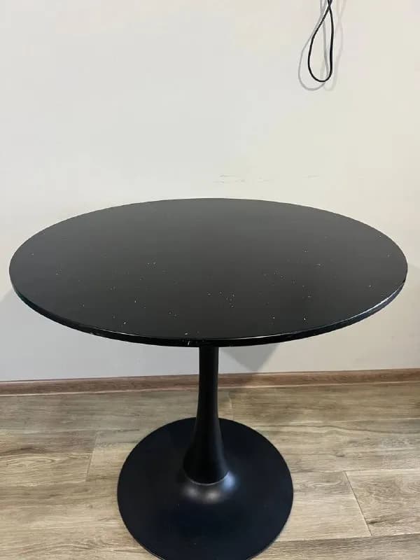 круглый стол Jusk — Батуми — 160 ₾