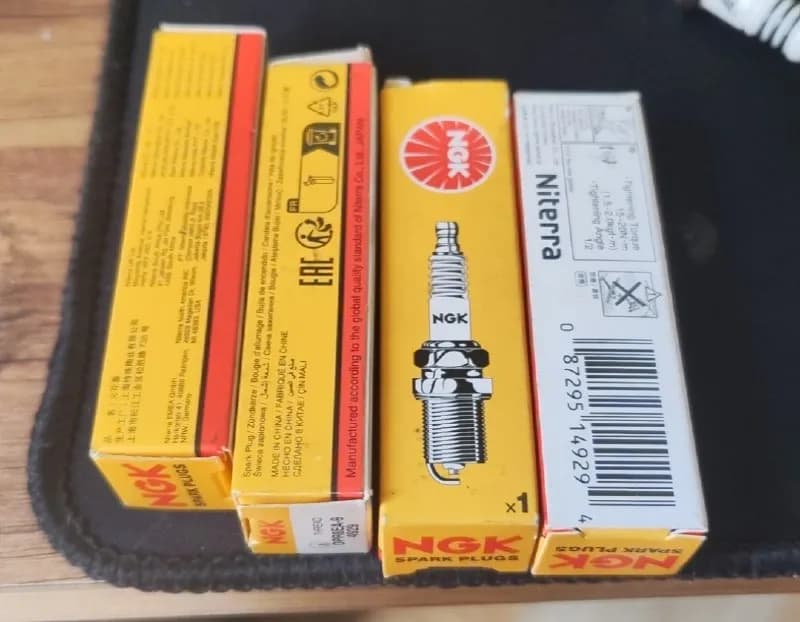 Комплект свечей зажигания NGK DPR8EA-9 — Батуми — 110 ₾