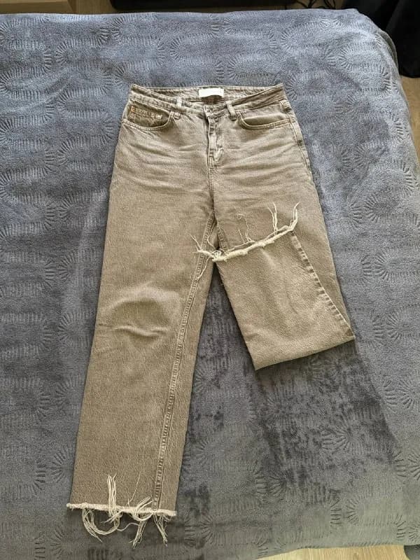 ZARA — Батуми — 50 ₾