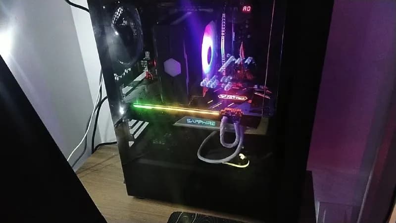 ПК i7 6700k RX5700XT 16GB 512GB SSD — Батуми — 1 300 ₾