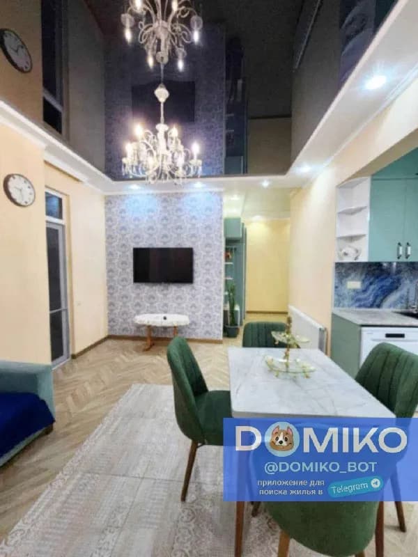 2+1, 11 этаж, 80 кв/м — Батуми — 550 $