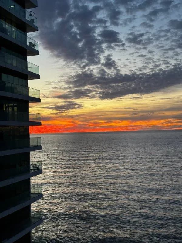 8 (комплекс Batumi View) — Батуми — 700 $