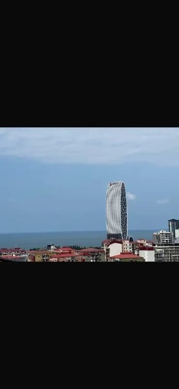 2+1 (2 спальни + гостиная) — Батуми — 450 $