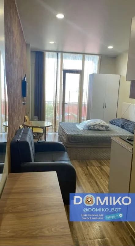 6 этаж, 30 кв/м — Батуми — 300 $