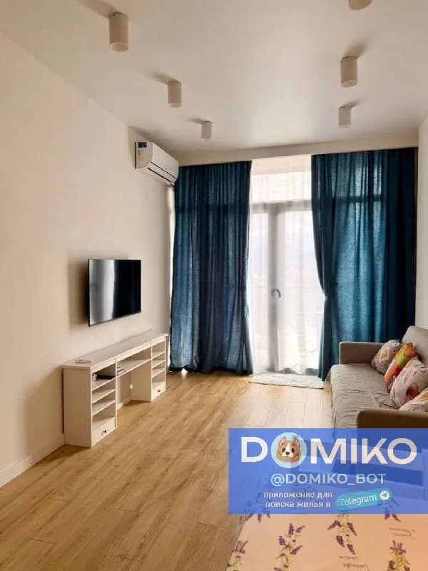 1+1, 13/17 этаж, 45 кв/м — Батуми — 600 $