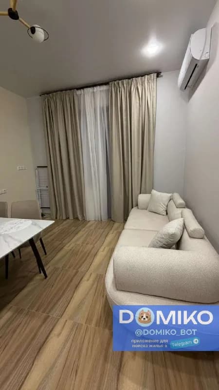 2+1, 24 этаж, 60 кв/м — Батуми — 700 $