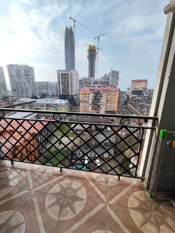 1+1 в центре города ‼️ — Батуми — 350 ₾