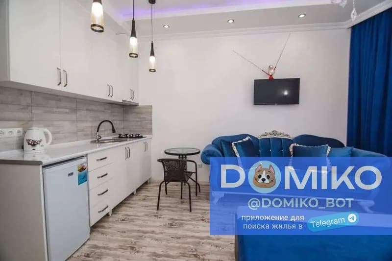 16/22 этаж, 31 кв/м — Батуми — 400 $