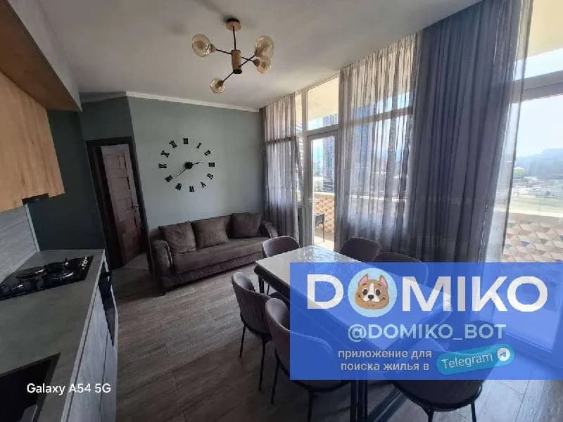 2+1, 8 этаж, 67 кв/м — Батуми — 700 $