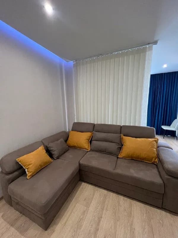 Sunrise Development по адресу: проспект Шартава 32, рядом с Аллеей Героев — Батуми — 400 $
