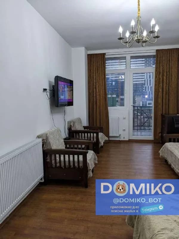 42 кв/м — Батуми — 350 $