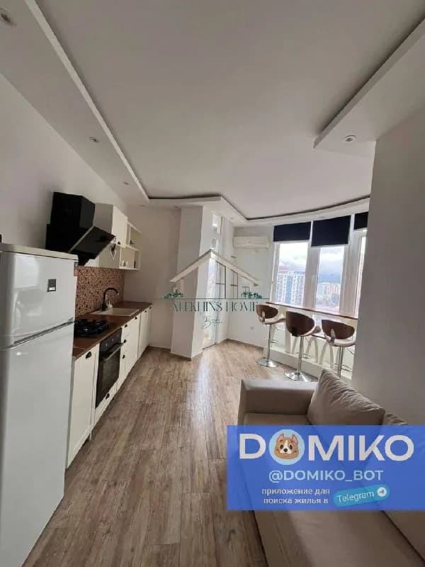 1+1, 14/25 этаж, 45 кв/м — Батуми — 500 $