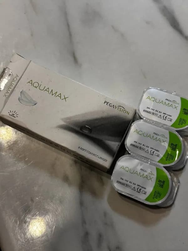 Линзы и очки с оправой -3.25 — Батуми — 30 ₾