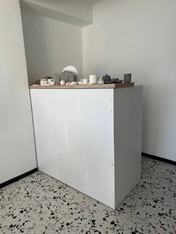 Стойка ресепшен с ящиками — Тбилиси — 500 ₾