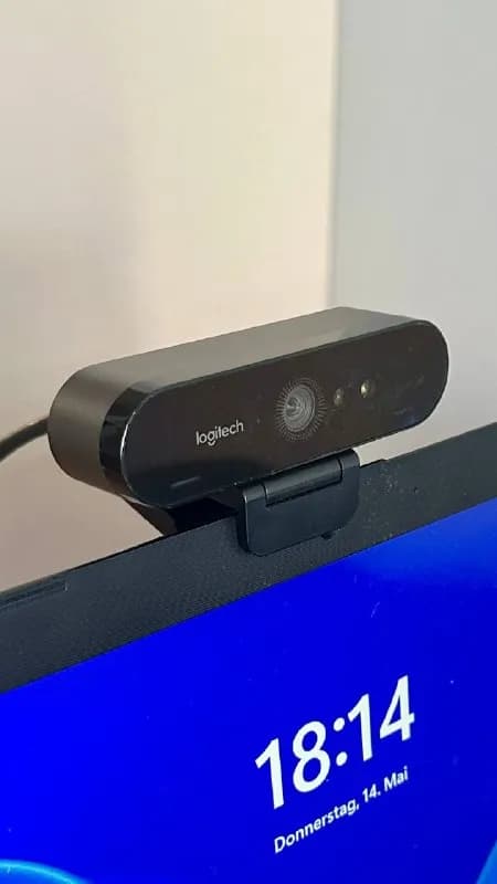 Logitech Brio (V-U0040) — Сильно б/у** — Батуми — 80 ₾