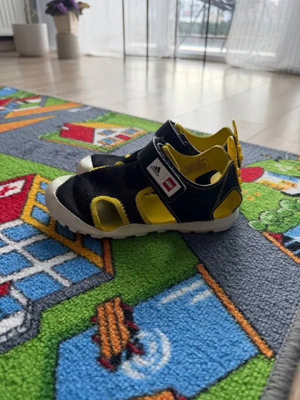 Adidas Lego — Тбилиси — 25 ₾
