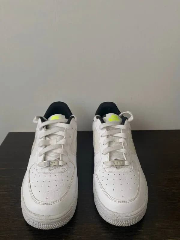 Nike Air Force 1 белые, размеры UK 5, EUR 38, маломерят, российский размер 36-36,5 — Тбилиси — 180 ₾