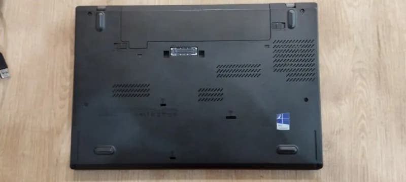 Lenovo ThinkPad T440, I7-4600U, 8GB Ram, 250 SSD, подсветка клавиатуры, экран в хорошем состоянии, в — Тбилиси — 300 ₾