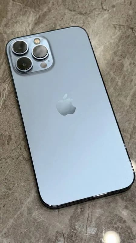 iPhone 13 Pro Max 256GB — Батуми — 1 100 ₾
