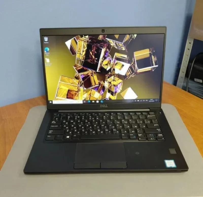 Intel Core i7 процессоре + 16GB оперативная память Dell Latitude 7390 в отличном рабочем состоянии! — Батуми — 580 ₾