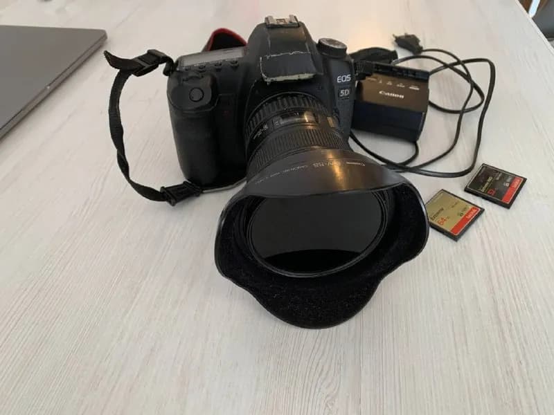 Canon 5D Mark II и объективы — Батуми — 1 800 ₾